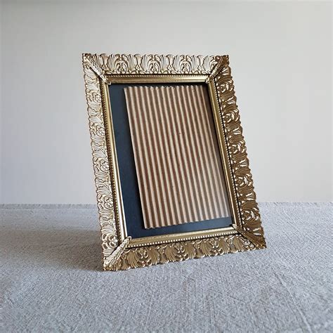 Vintage Gold Metal Picture Frame 